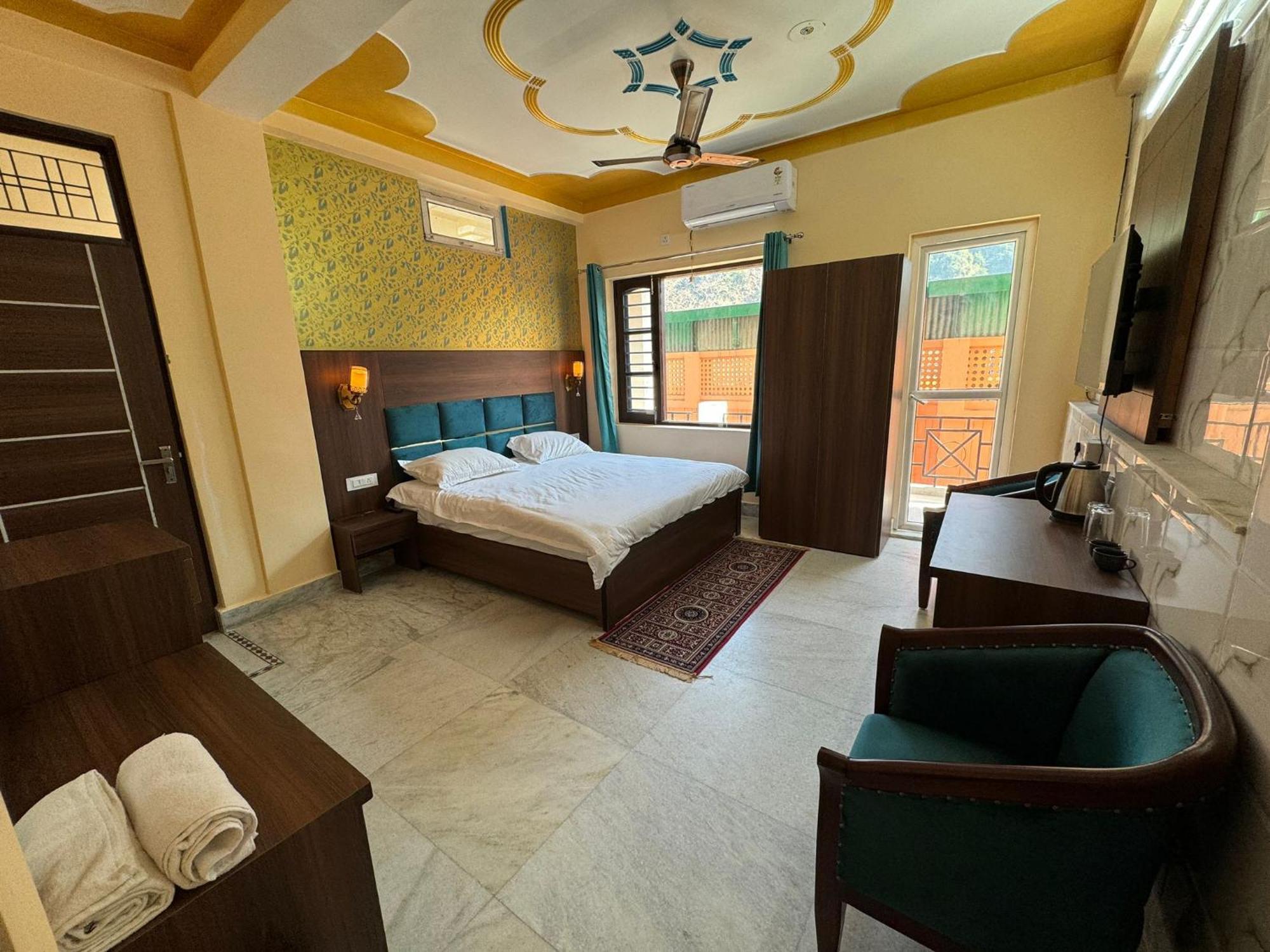 Himalaya Stay ริชิเคช ภายนอก รูปภาพ